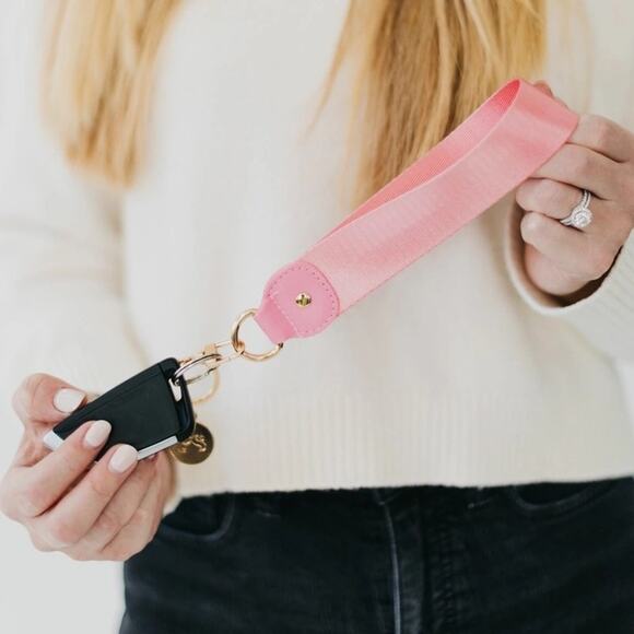 Always On Hand Wristlet Keychain Pink - Picture 2 of 3